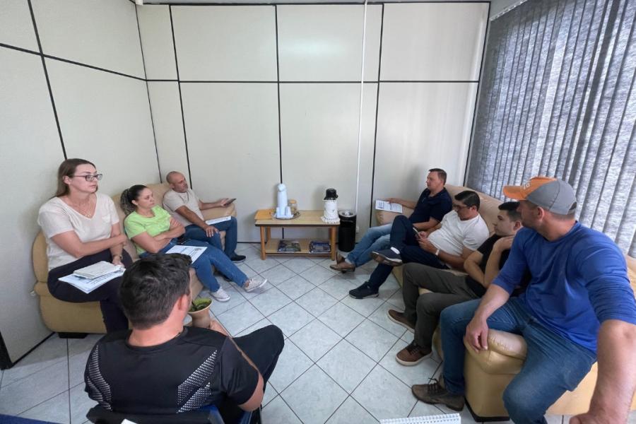 Reunião das Comissões CLJR e CEFF